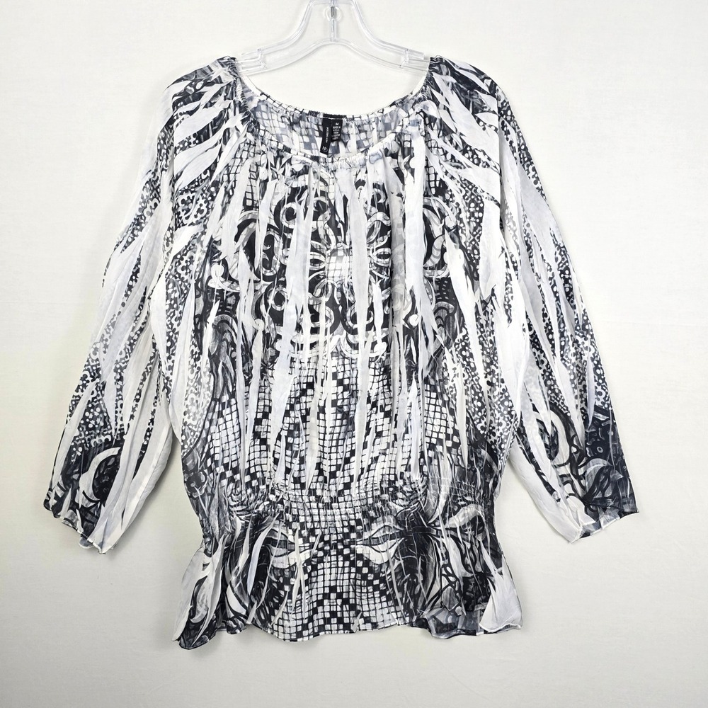 New Directions Scoop Stretchy Neckline Crinkle Long Sleeve Top White Black M